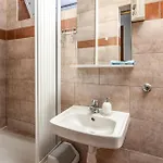 Apartamento Awesome In Novi Vinodolski