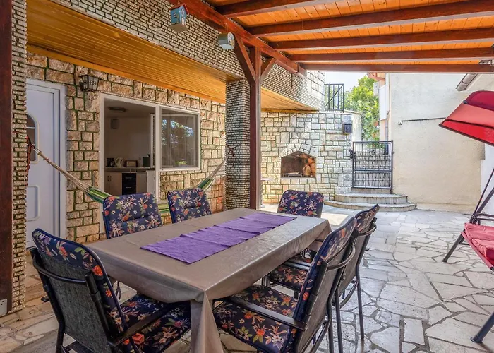 Awesome In * ノヴィ・ヴィノドロスキー